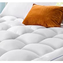 Product image of Bedsure Queen Mattress Topper