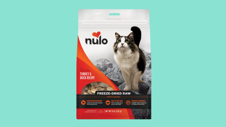 A bag of Nulo All Life Stages Freeze Dried Raw Cat Food - Grain Free, Turkey & Duck.